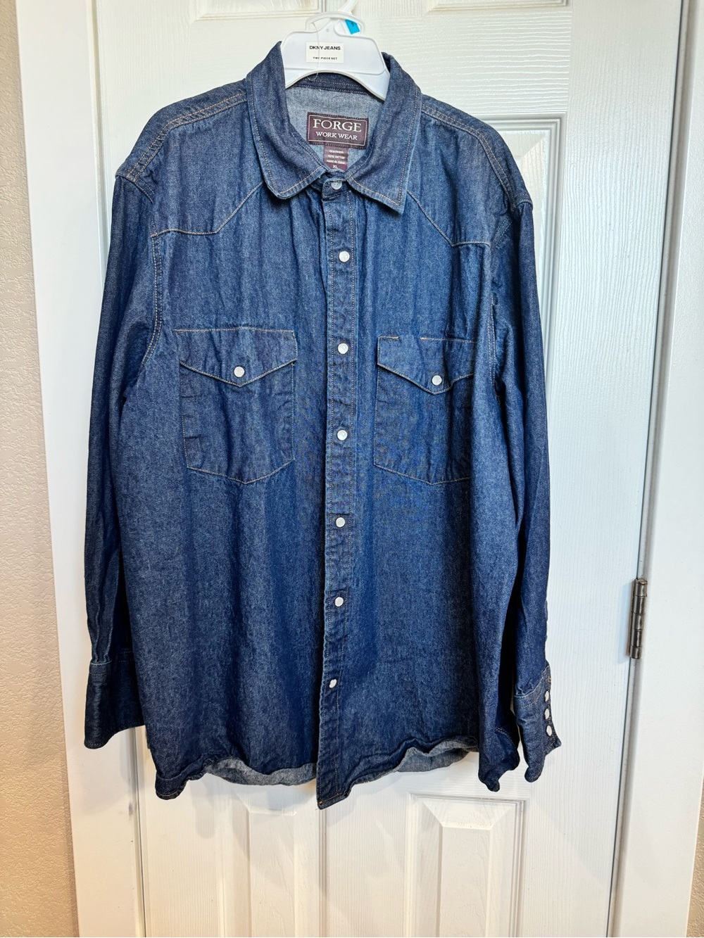Forge Workwear Women’s Indigo Button-Front Denim Shirt